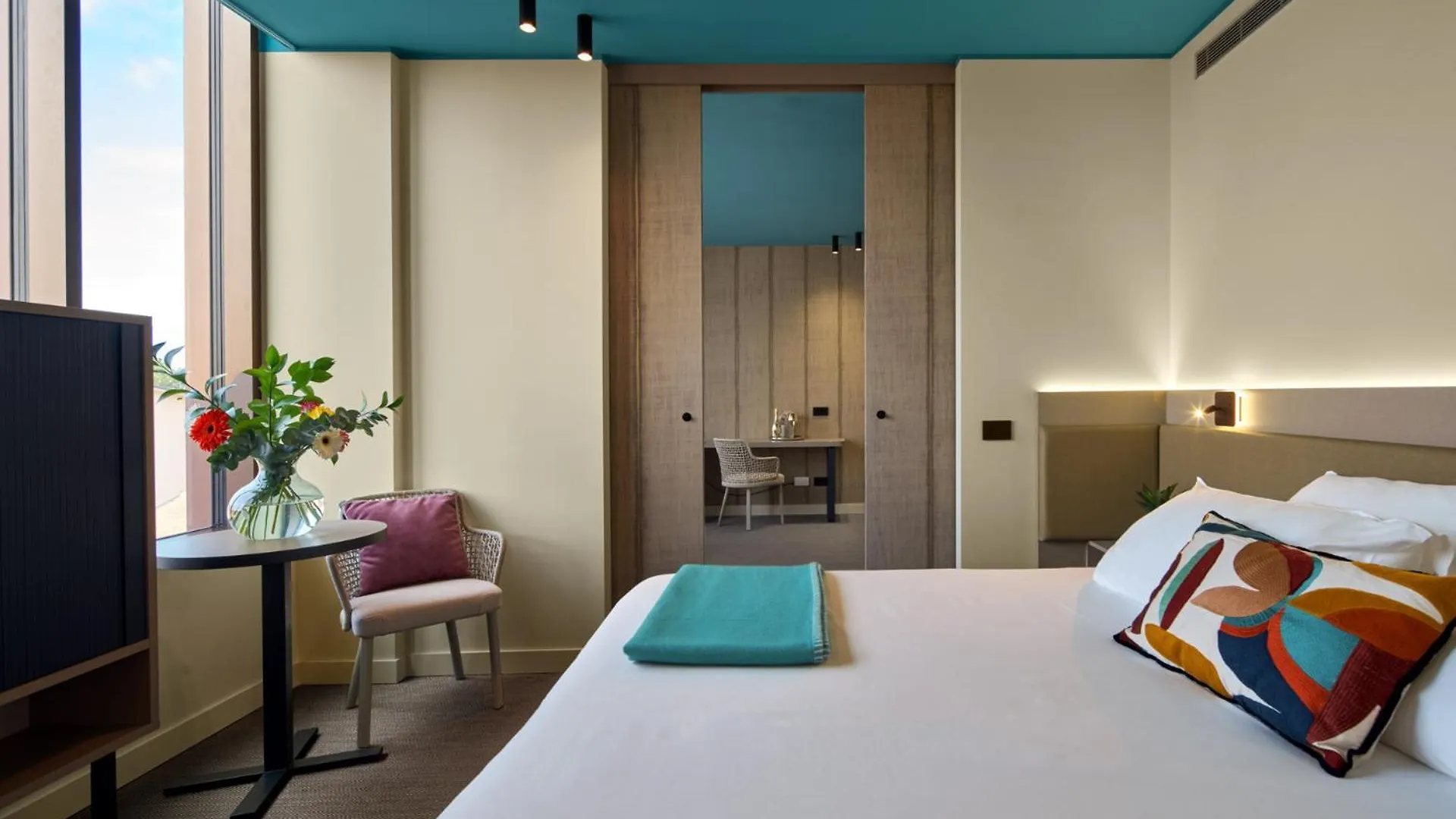 Wanderlust Hotel - Suite & Spa - Apartments & Villas - Bardolino, Lago Di Garda - Verona  ברדולינו
