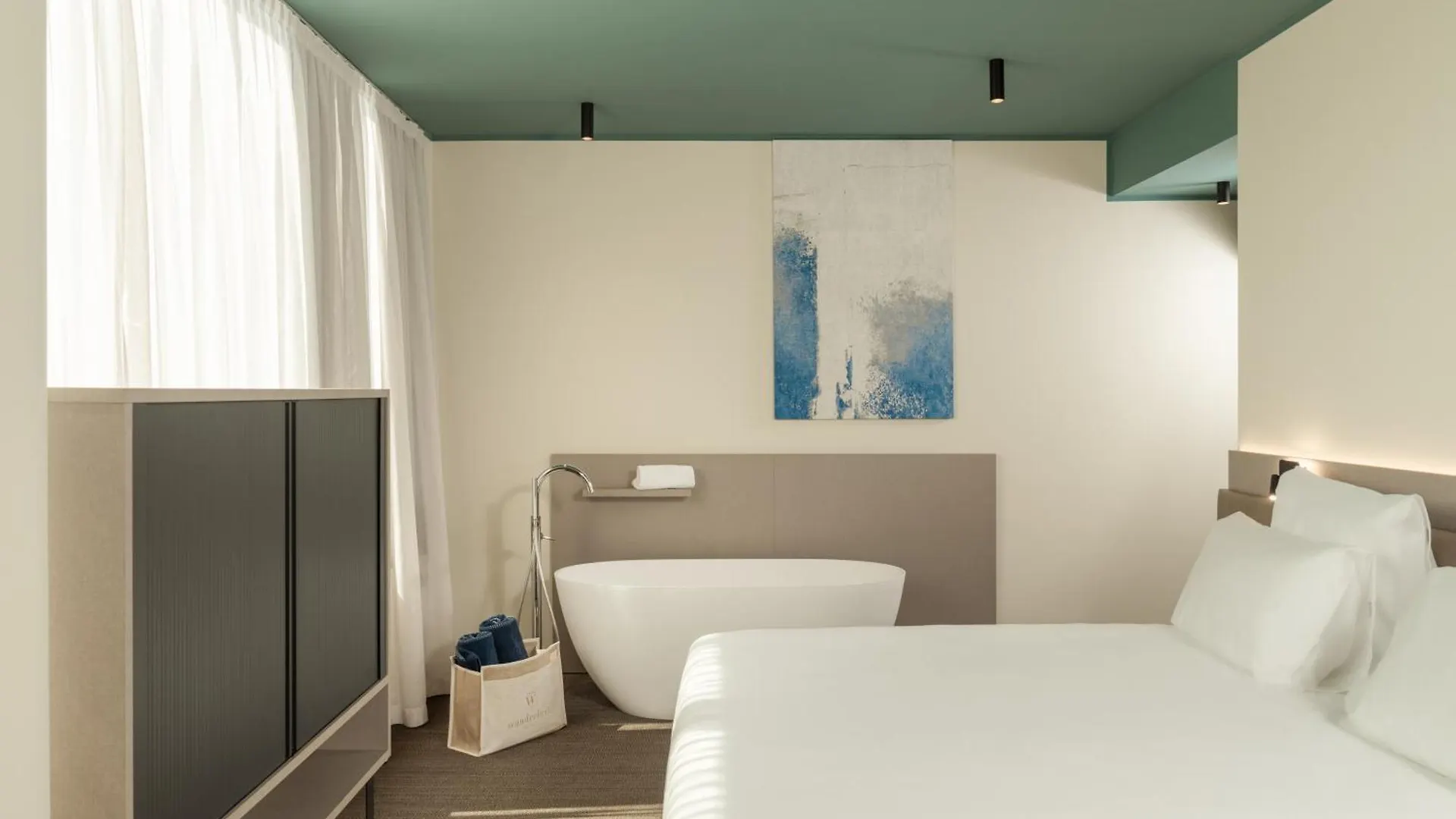Wanderlust Hotel - Suite & Spa - Apartments & Villas - Bardolino, Lago Di Garda - Verona 4*, Bardolino