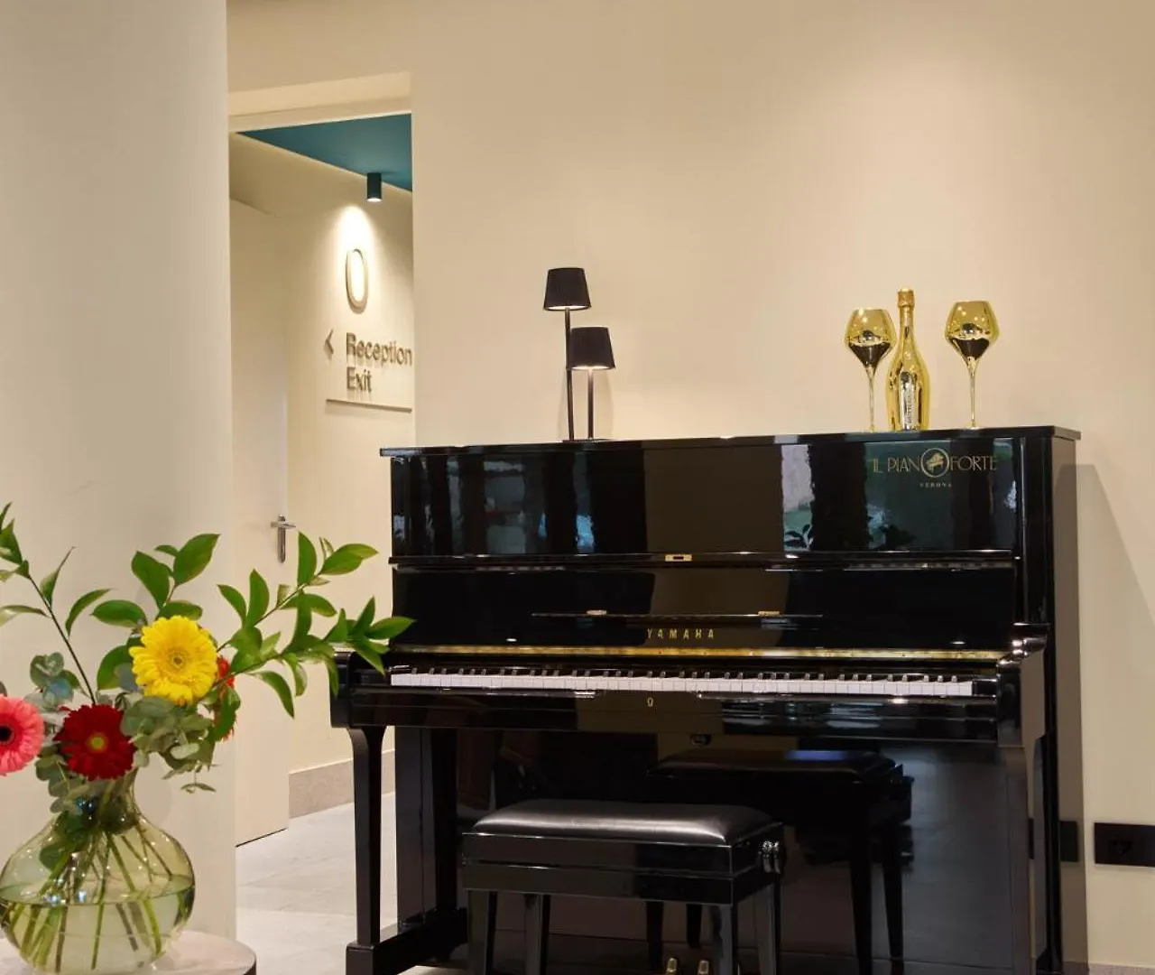 Wanderlust Hotel - Suite & Spa - Apartments & Villas - Bardolino, Lago Di Garda - Verona
