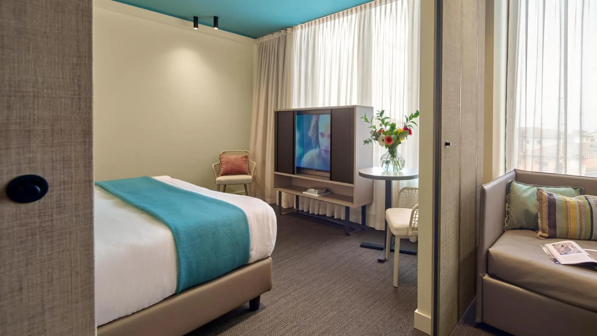 Wanderlust Hotel - Suite & Spa - Apartments & Villas - Bardolino, Lago Di Garda - Verona Bardolino